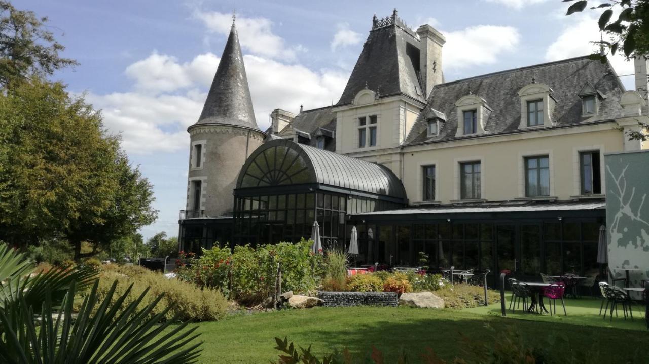Hotel Chateau De La Barbiniere サン・ローラン・シュル・セーヴル エクステリア 写真
